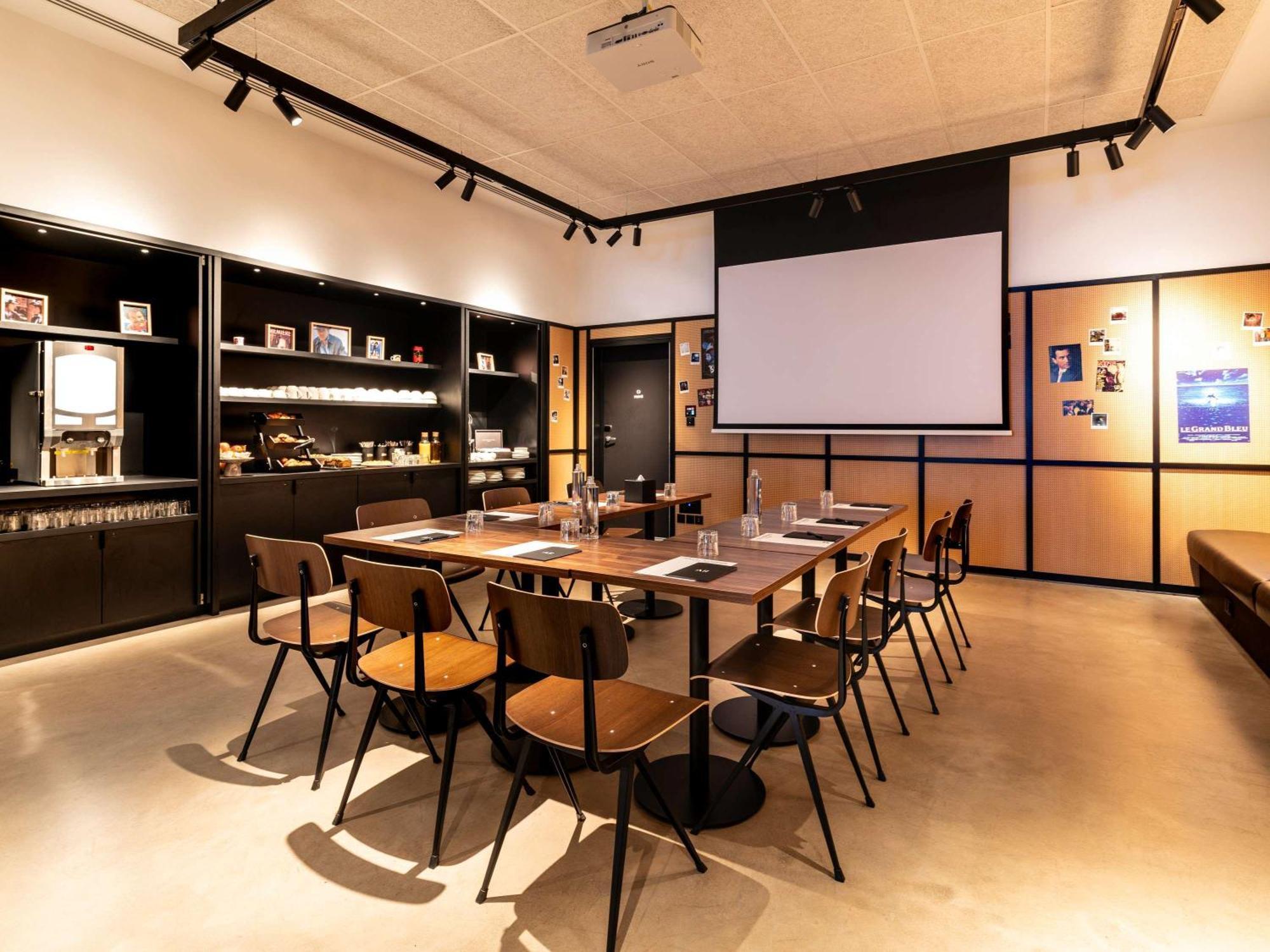 Ibis Styles Paris ヴィルジュイフ エクステリア 写真