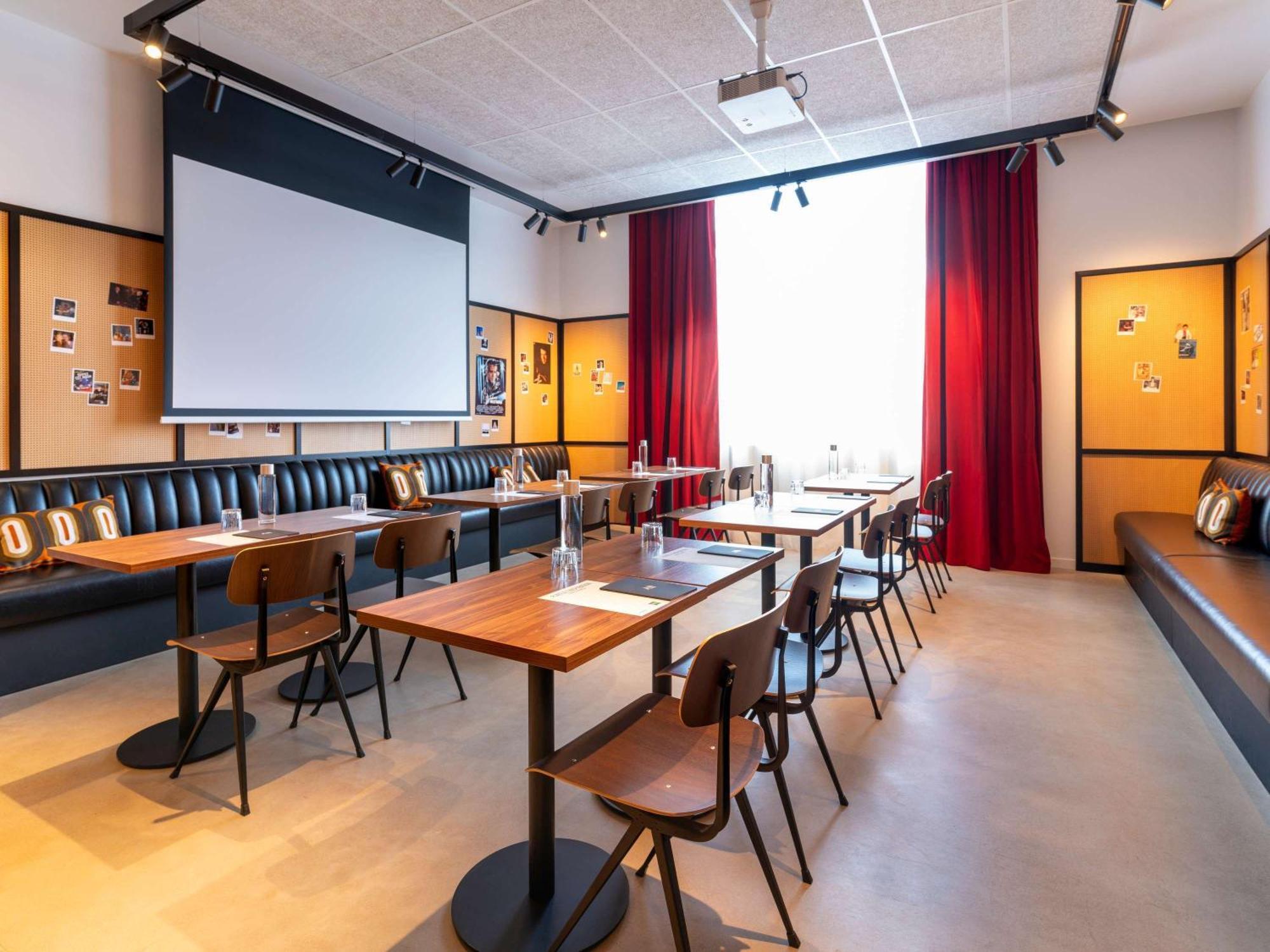 Ibis Styles Paris ヴィルジュイフ エクステリア 写真