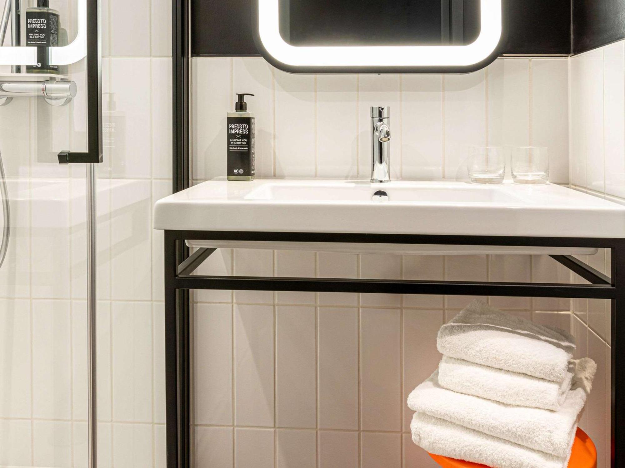 Ibis Styles Paris ヴィルジュイフ エクステリア 写真